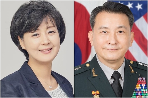 박순애 사회부총리 겸 교육부 장관(왼쪽), 김승겸 합동참모의장 사진=연합뉴스