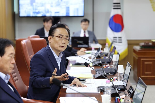 김형재 의원이 서울시 전역의 가로등 개선 사업을 환영한다고 밝혔다. 사진=서울시의회