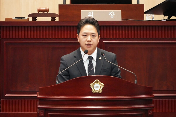 동대문구의회 김세종 의원이 제327회 임시회 제1차 본회의에서 5분 자유발언을 했다. 사진=동대문의회