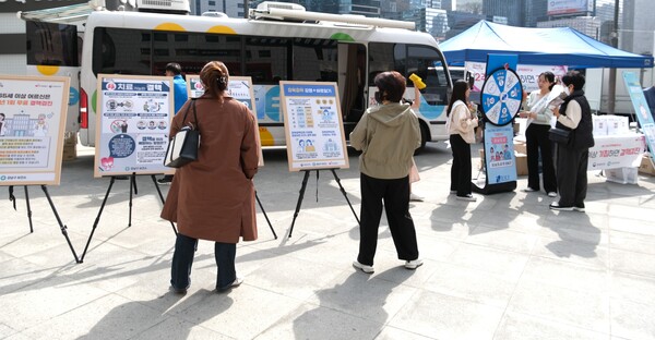 강남구가 '2024년 결핵 예방의 날' 캠페인을 실시한다. 사진=강남구