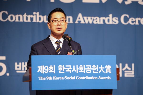 시사경제신문사 정영수 대표이사가 인사말을 전하고 있다. 사진=이근형 기자