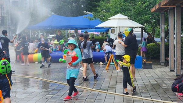 지난해 잠실청소년센터 물놀이장. 사진=송파구
