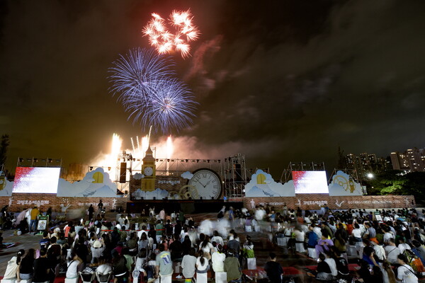 2025 고양호수예술축제 개막…‘불꽃극·드론 라이트 쇼’ 등 볼거리 풍부.   사진제공=고양특례시